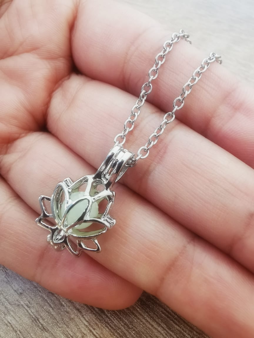 Collar de flor de loto - luminoso - Imagen 4