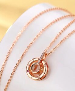 collar-te-amo-en-100-idiomas-tipo-3-rosa-brusela