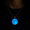 luna-llena-azul-luminosa