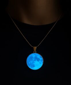 luna-llena-azul-luminosa