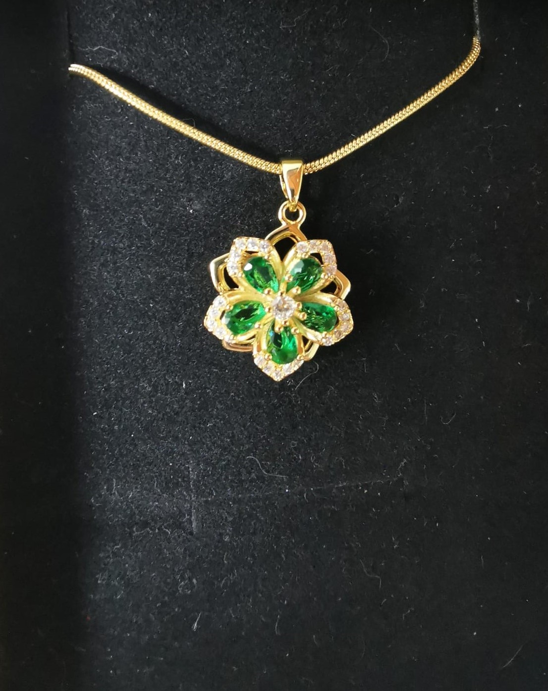 Collar-antiestrés-giratorio-antiansiedad