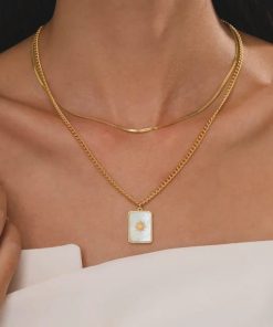 Hermoso collar doble sol