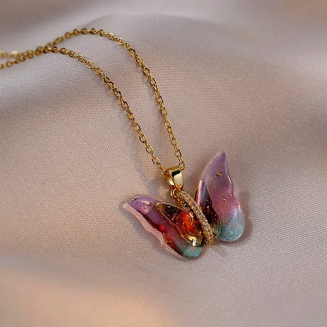 collar mariposa