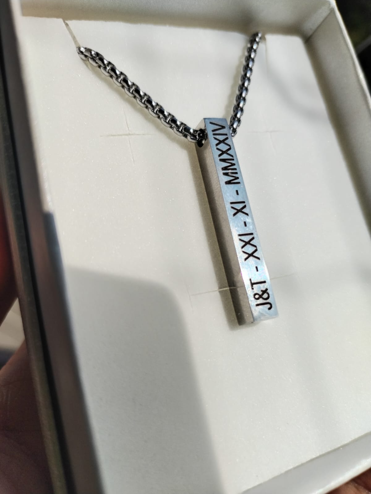 cadena-personalizada-monolito